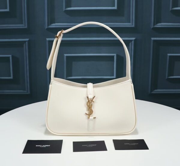 SAINT LAURENT LE5A7 Bag