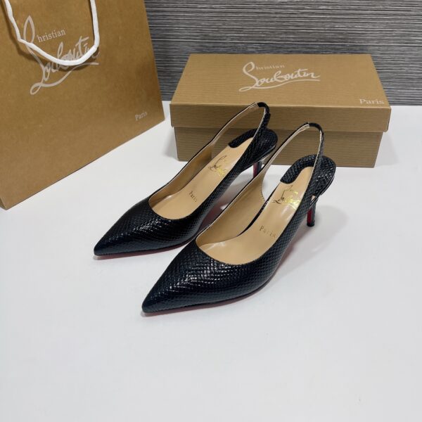 Christian loubotins shoes