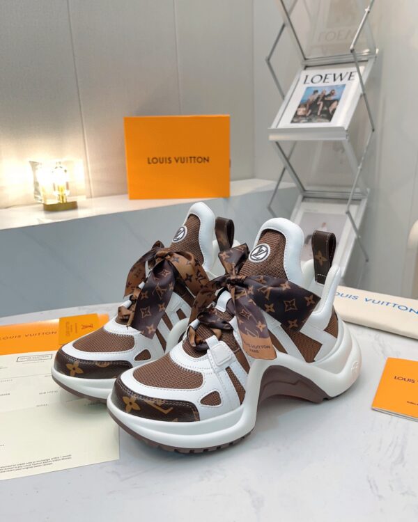 LV shoes