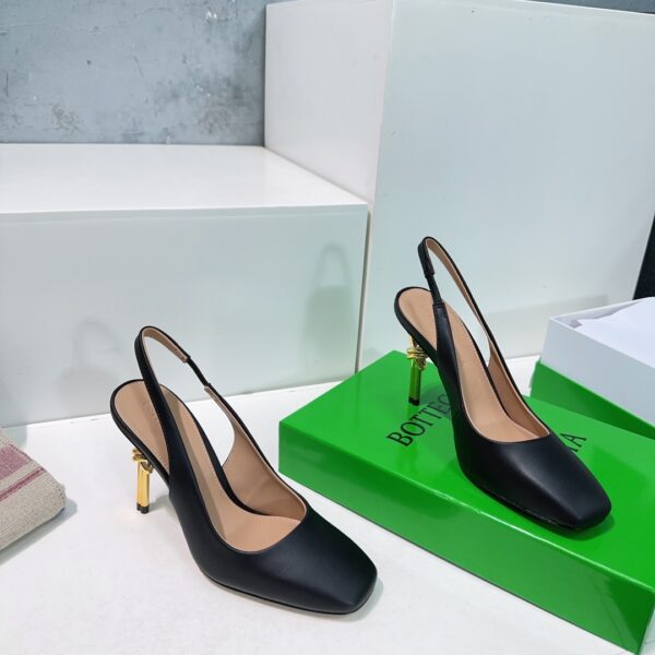 Bottega Veneta shoes