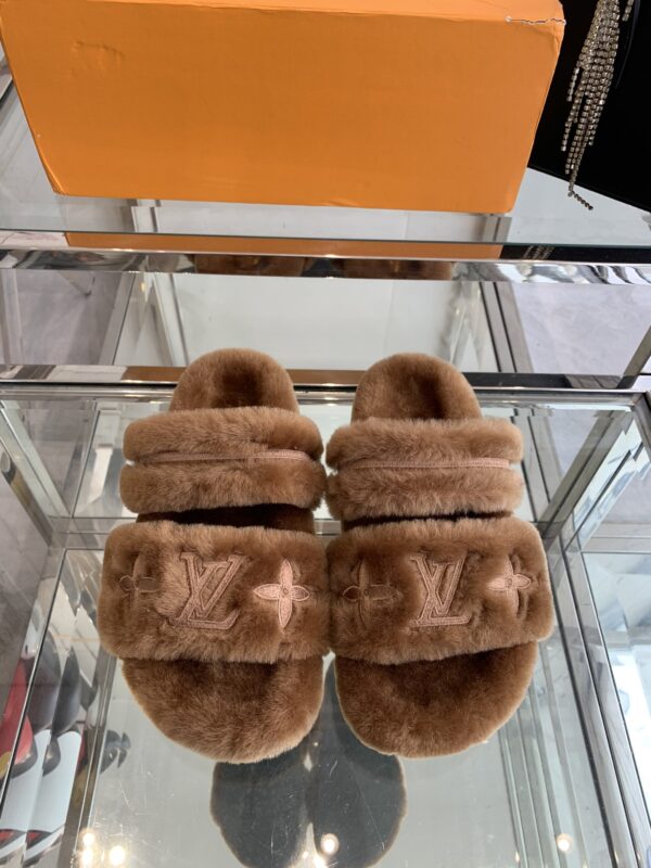 FENDI shoes