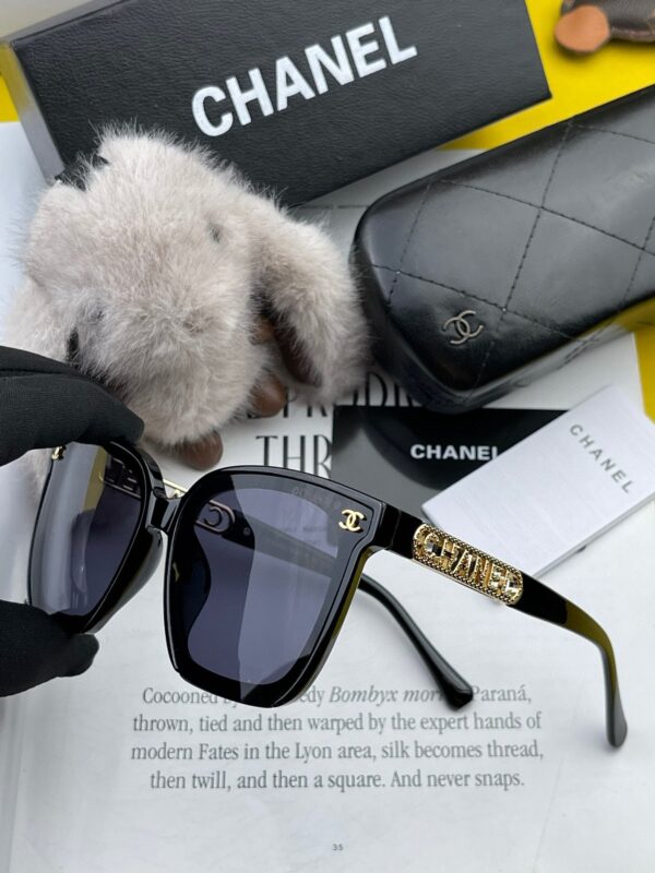 Sunglasses and Glasses Chanel - 图片 5