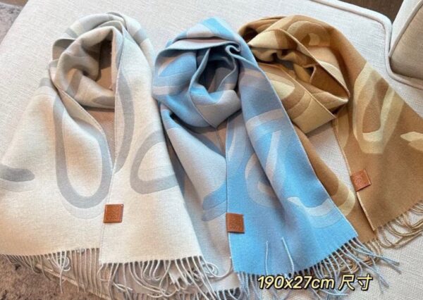 Loewe Scarf 