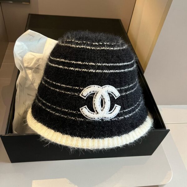 Hat Chanel