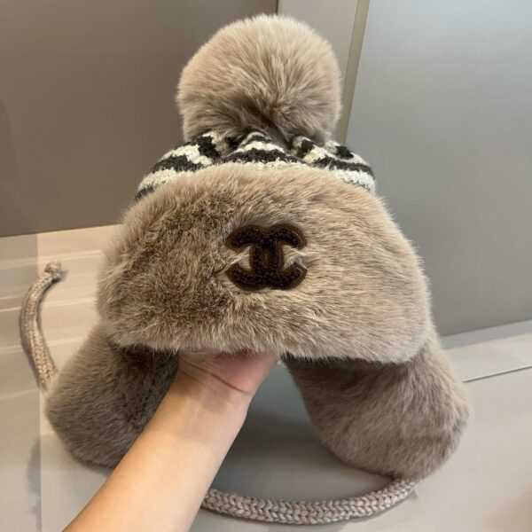Hat   Chanel  Accessories